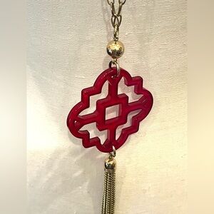 Twirling Blossom Resin Pendant Necklace Gold Tone Tassel Oversized